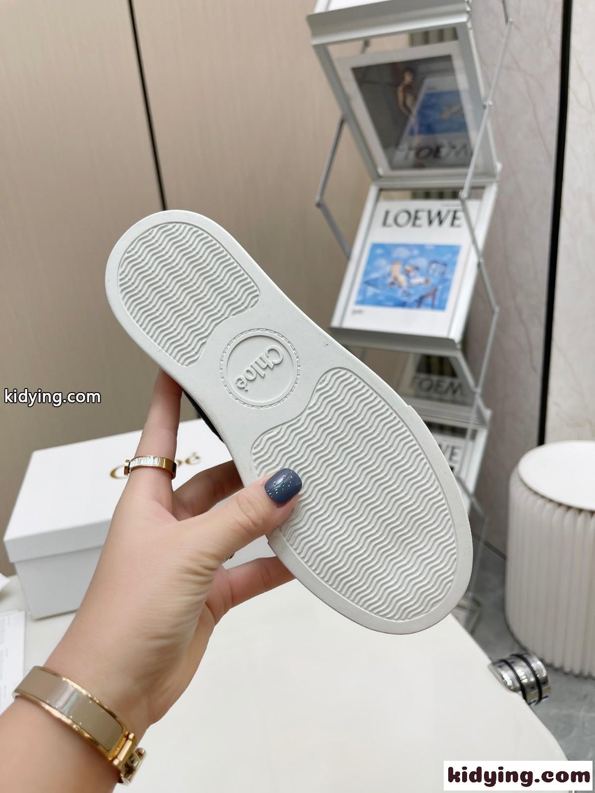 LAURENスニーカー レース クロエ スニーカー コピー レディースシューズ ブラック-3