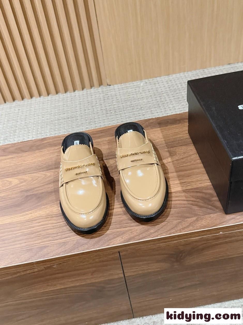 上品 洗練された ローファーミュール アレキサンダーワング 靴 スーパーコピー-0