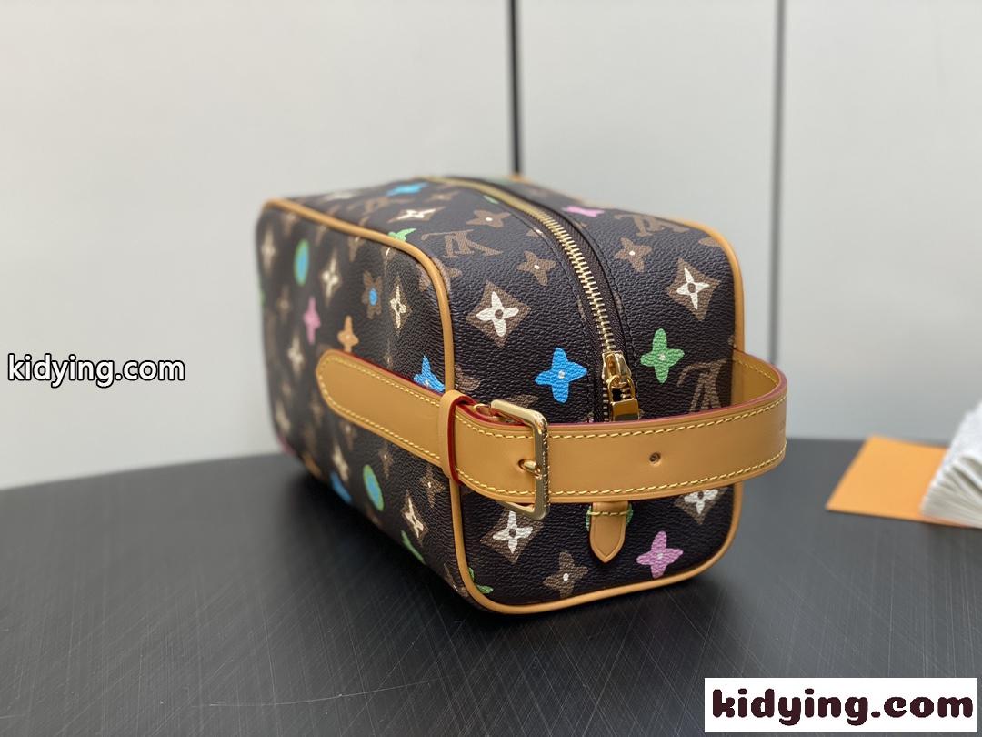 M47069 ロッカー ドップ・キット ルイヴィトン バッグ スーパーコピー クラッチバッグ-0