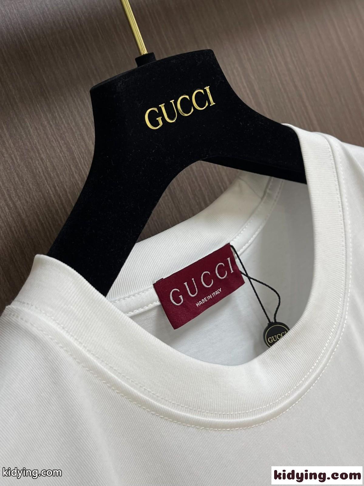 シンプル グッチ Tシャツ コピー クルーネックロゴアップリケ コットン 半袖Tシャツ-4