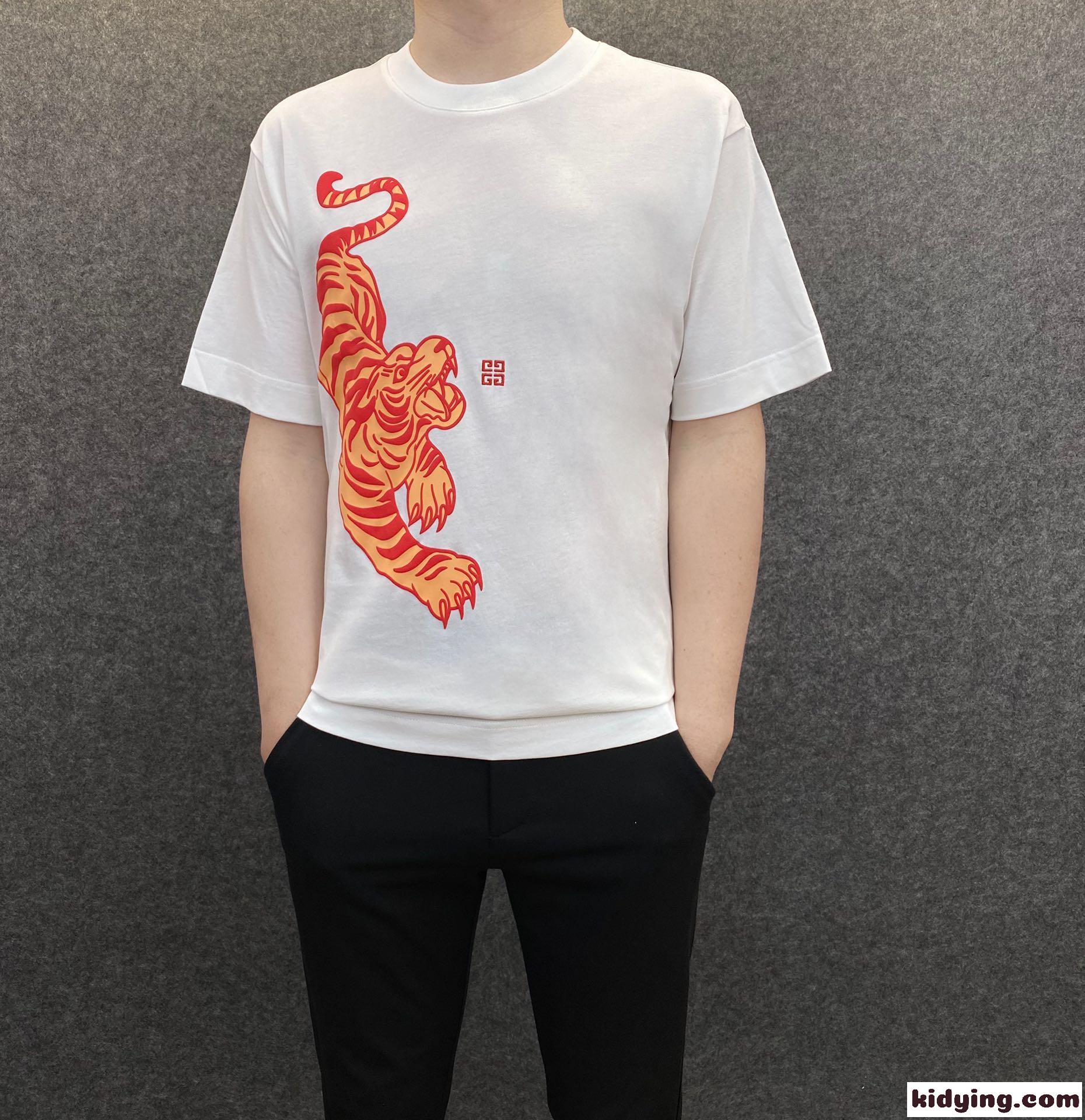 春夏 新作 カジュアル プリント クルーネック ジバンシィ Tシャツ コピー メンズ 半袖 トップス ファッション-2