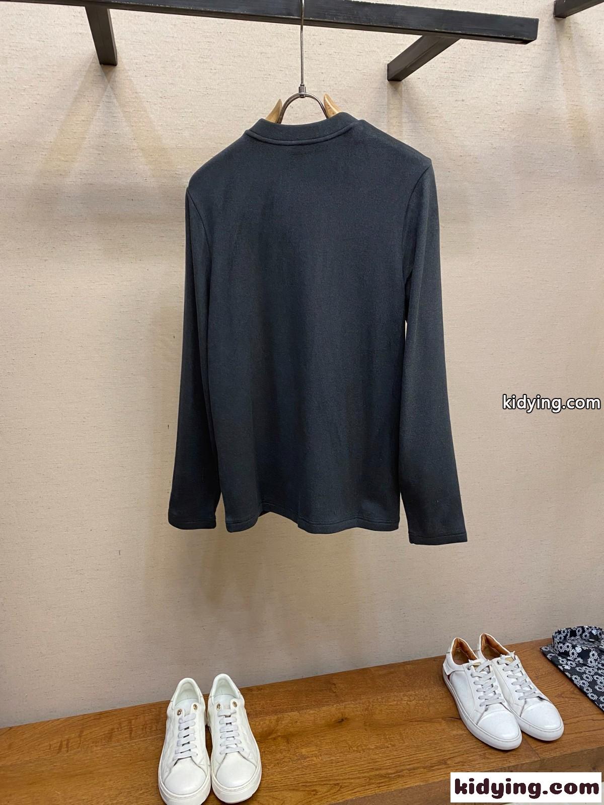 シンプル 洗練された アナグラム刺繍 長袖Tシャツ ロエベ Tシャツ コピー ダークグレー-1