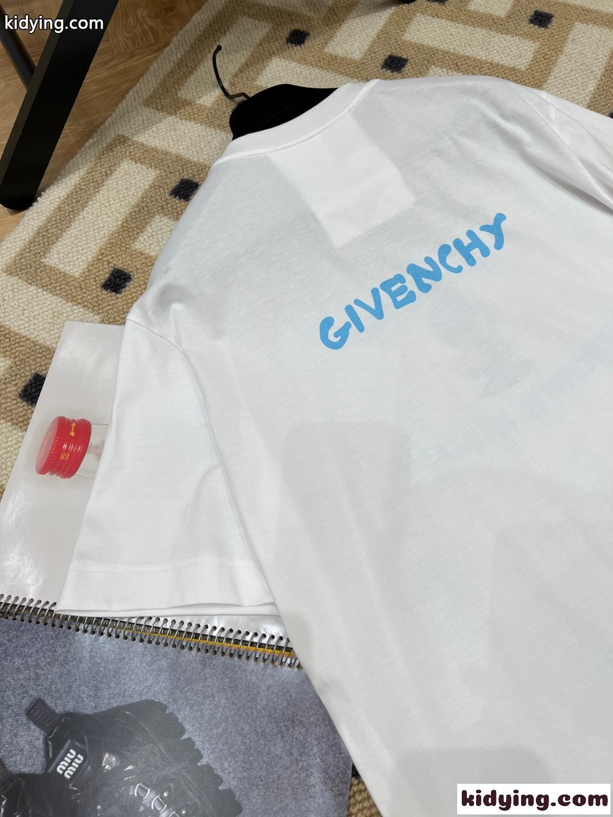 可愛い オーバーサイズ プリント 着心地いい クルーネック ジバンシィ Tシャツ コピー 半袖 春夏 人気 トップス-4