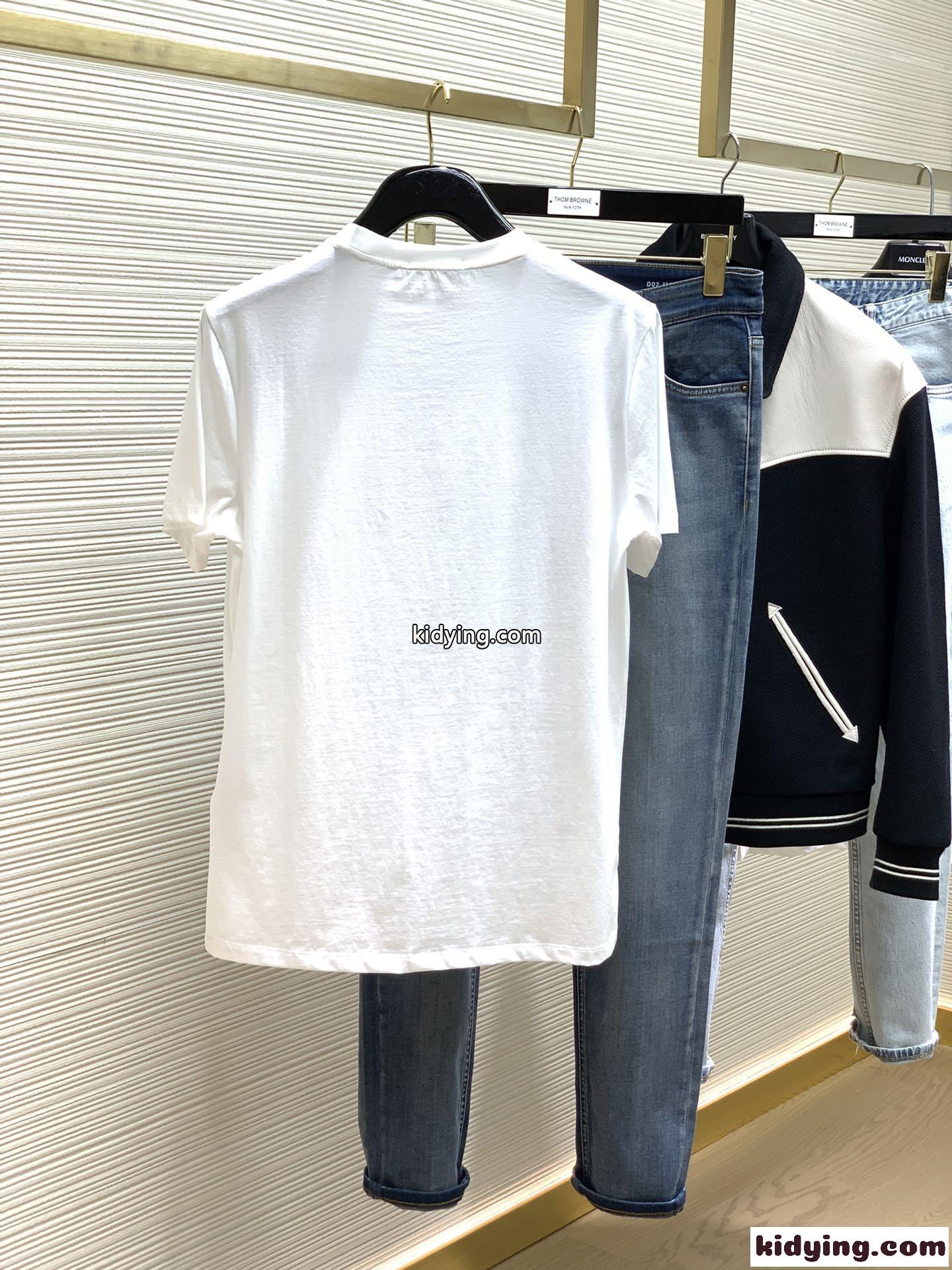 ヴェルサーチェ Tシャツ コピー 定番 人気 メドゥーサ ロゴ 半袖Tシャツ メンズ トップス-4