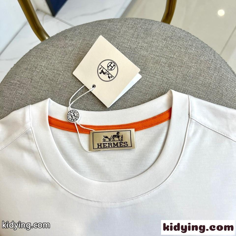 シンプル ロゴ刺繍 クルーネック 半袖Tシャツ エルメス Tシャツ 偽物 ホワイト-0