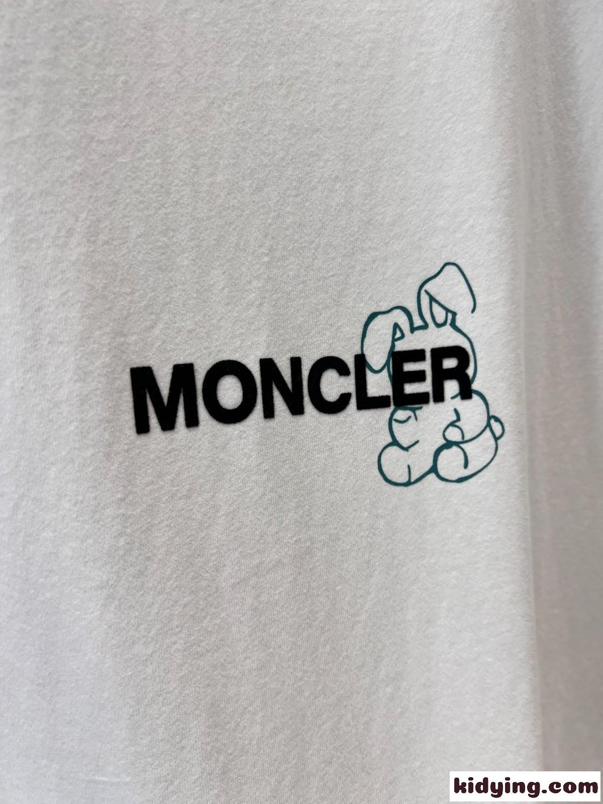 モンクレール Tシャツ コピー シンプル ロゴ入り コットン 半袖Tシャツ ユニセックス ホワイト-3