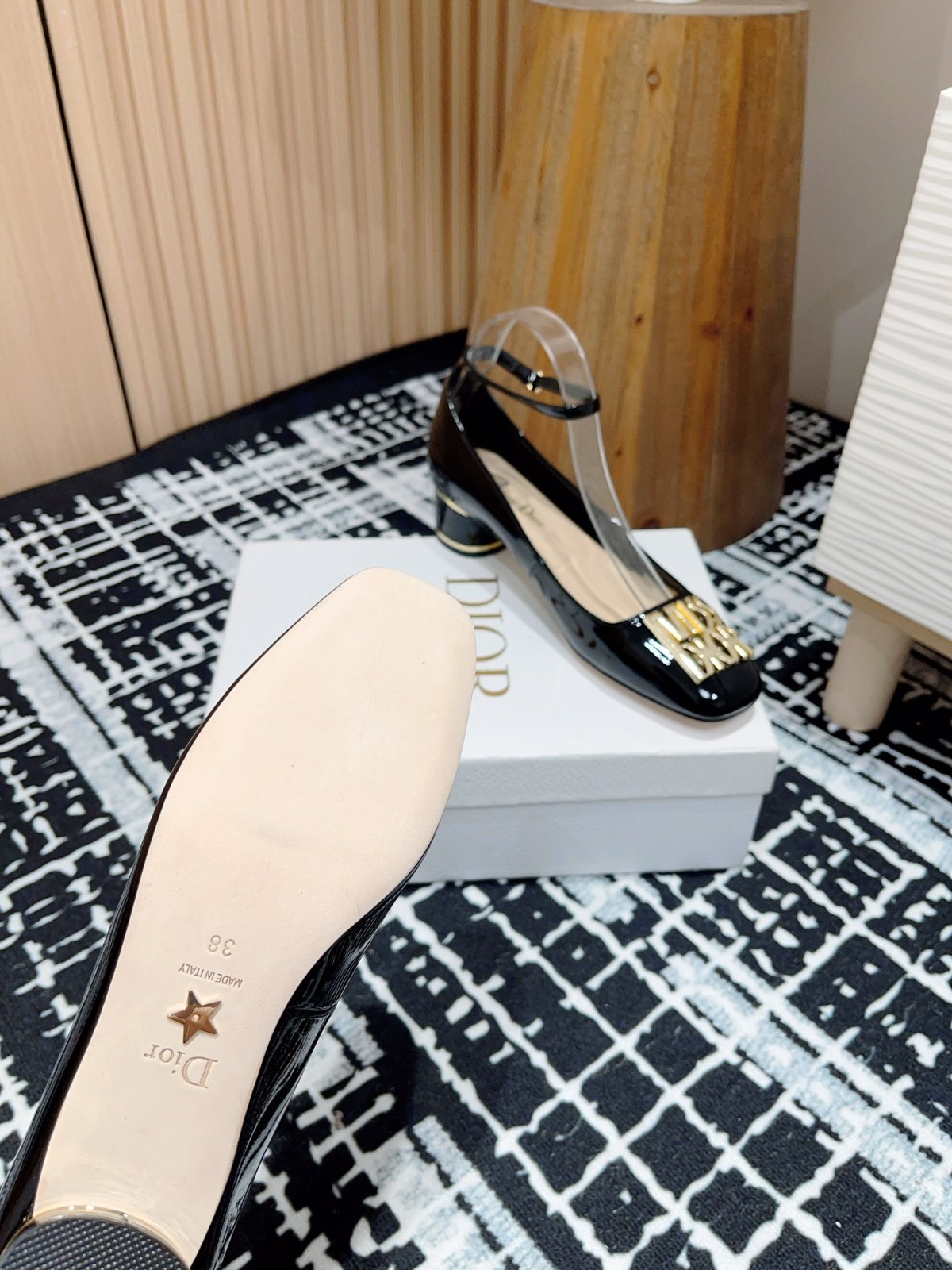 エレガント Miss Dior パンプス クリスチャン・ディオール パンプス スーパーコピー ブラック-4