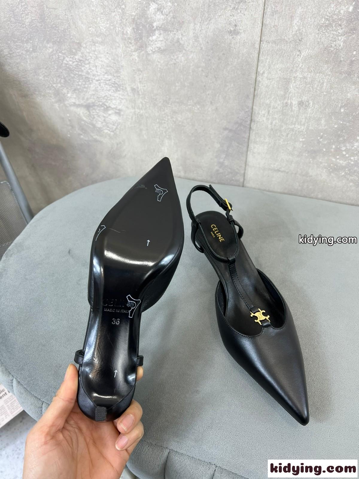 CELINE キトゥン ストラップ トリオンフ パンプス コピー レディース 大人 エレガント-1