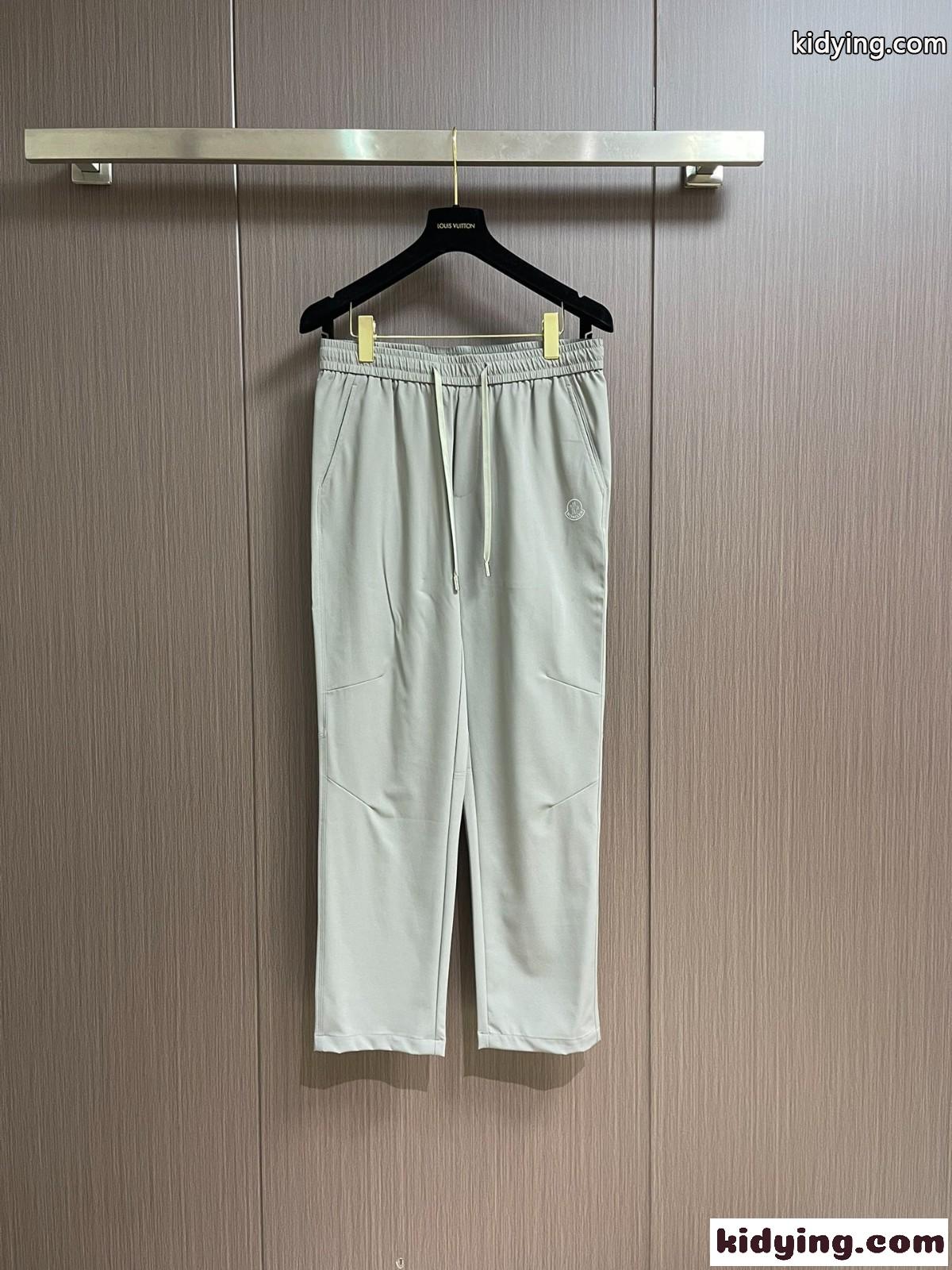 上品 カジュアル モンクレール パンツ スーパーコピー メンズ ロングパンツ-1