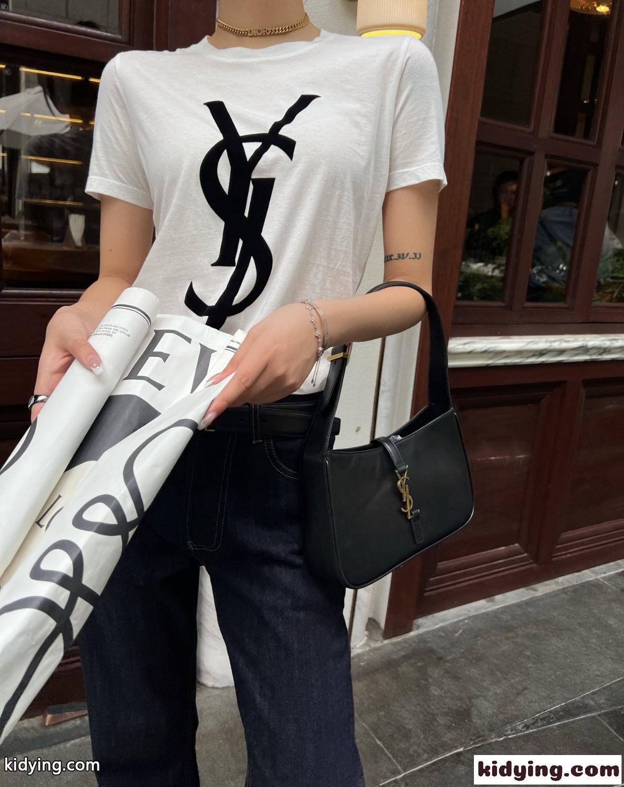 イヴ・サンローラン 半袖Tシャツ コピー ベーシック カジュアル ロゴ クルーネック 快適-0