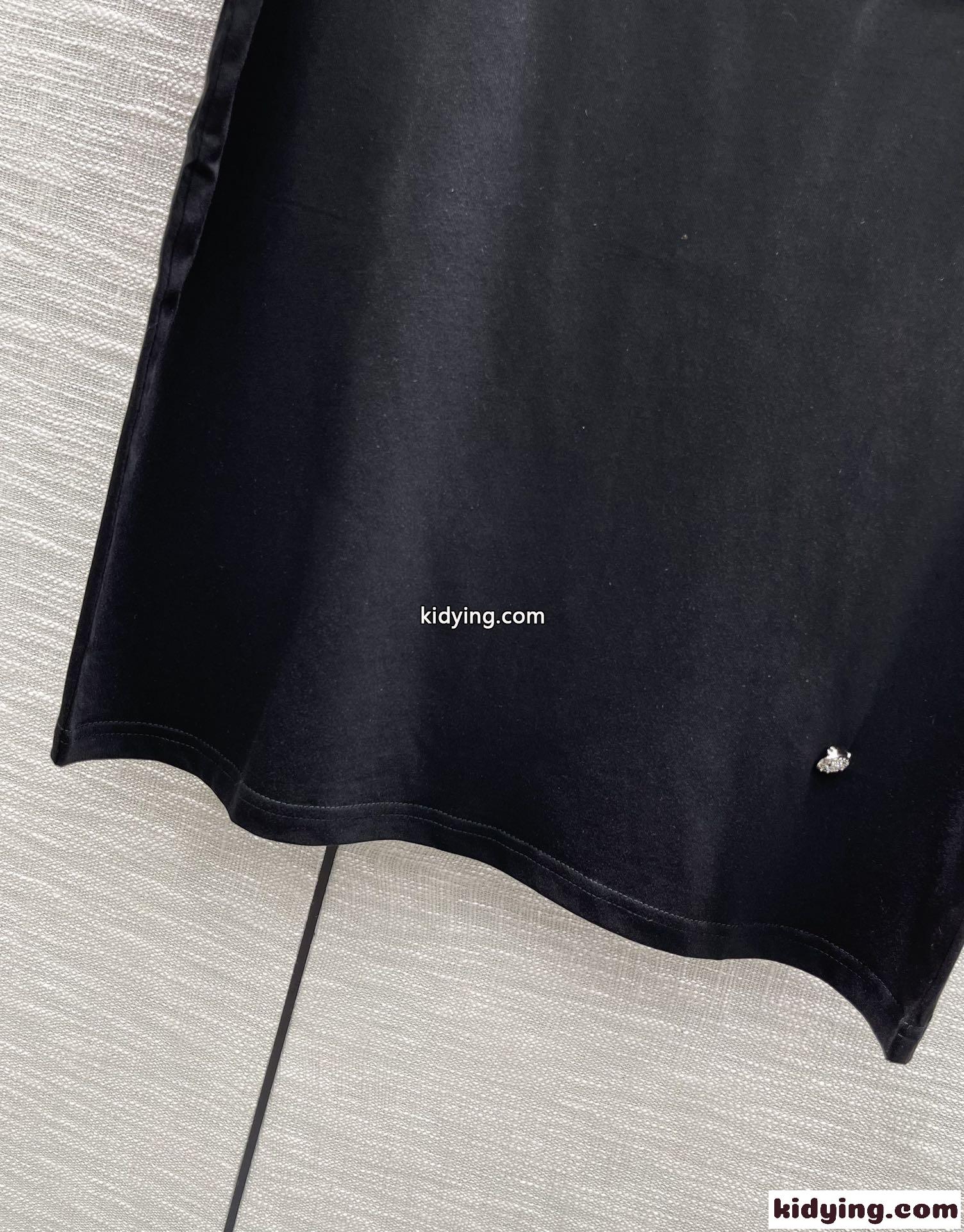 カジュアル 春夏飽きのこない 定番 クルーネック シャネル tシャツ コピー 半袖 トップス レディース-3