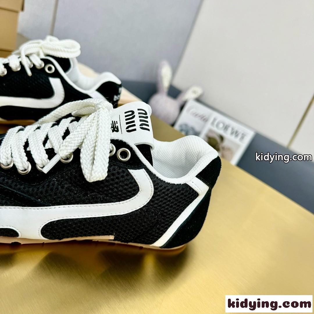 大人気 Miu Miu x New Balance メッシュ＆レザー ローカットスニーカー スーパーコピー ブラック-3