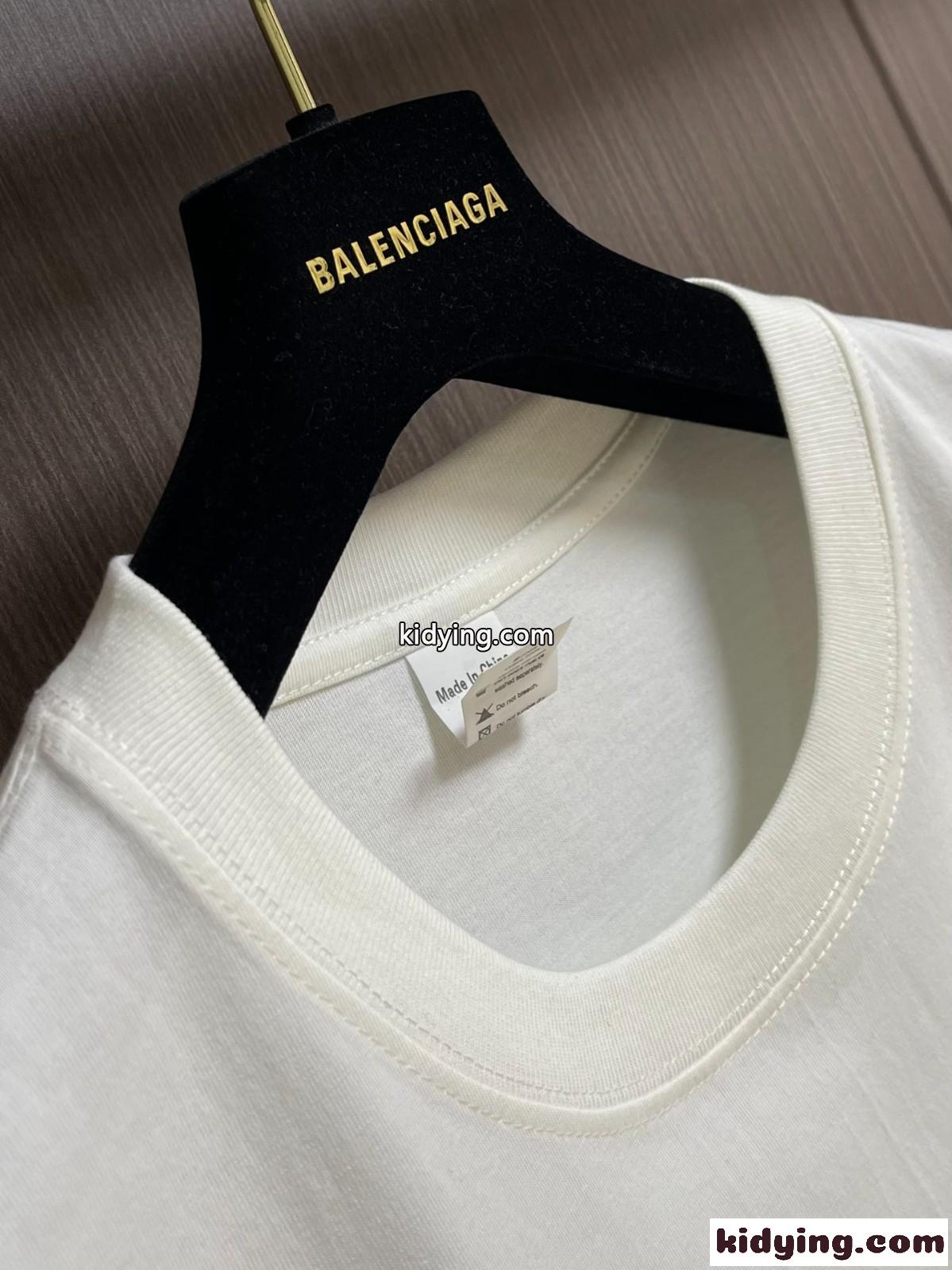 バレンシアガ Tシャツ コピー 合わせやすい 人気 カジュアル ロゴ 半袖Tシャツ-3