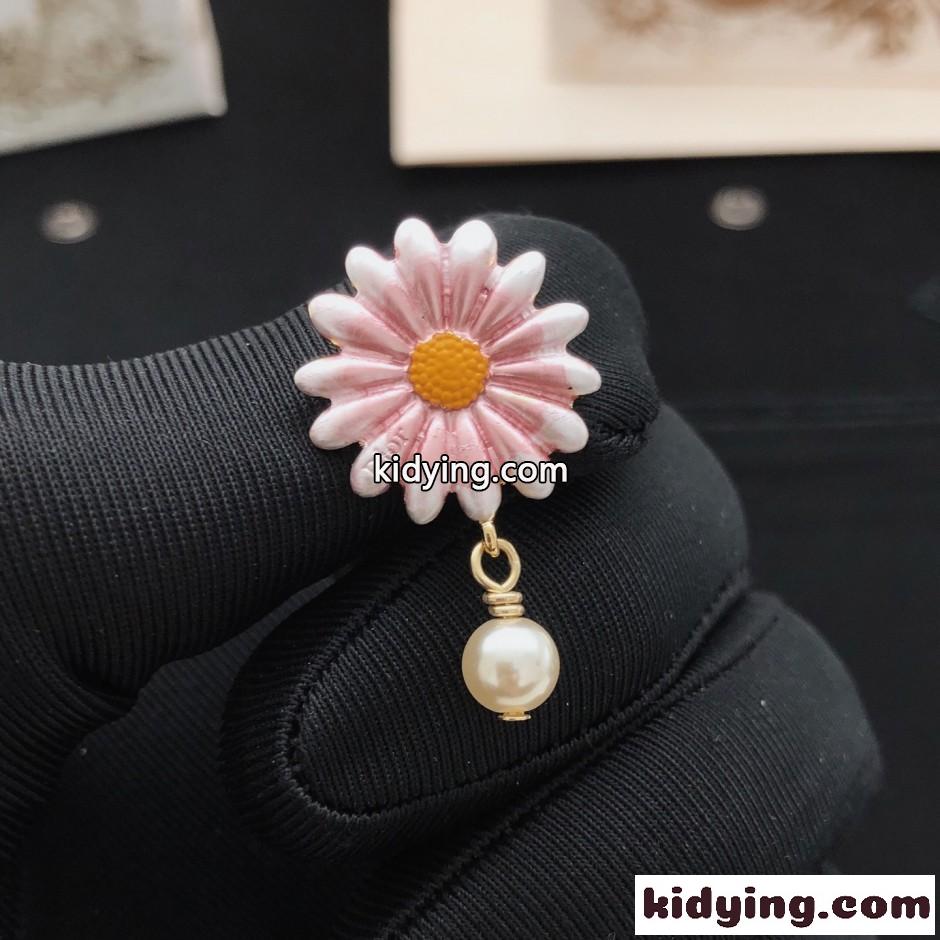 注目される Dior Daisy ピアス クリスチャン・ディオール イヤリング コピー-0