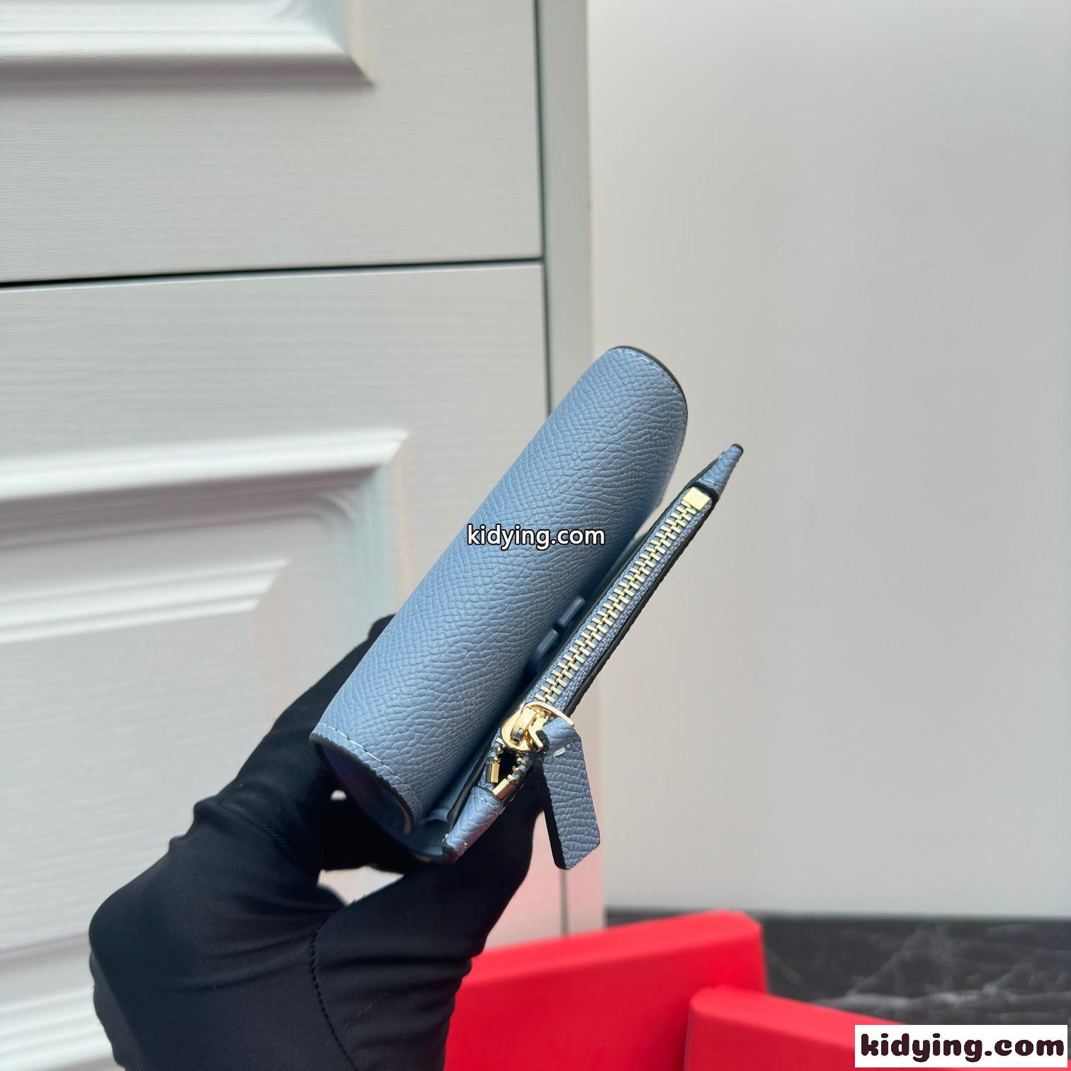 人気 コンパクト Vロゴ 折りたたみ財布 ヴァレンティノ 財布 コピー ブルー-3