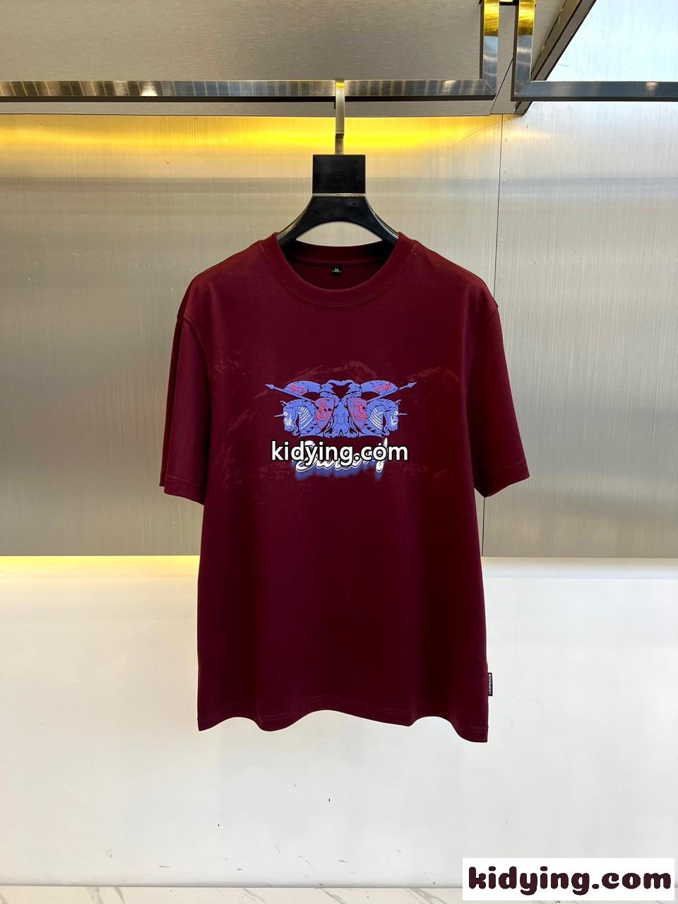 おしゃれ カジュアル バーバリー Tシャツ コピー プリント 半袖Tシャツ レッド-0