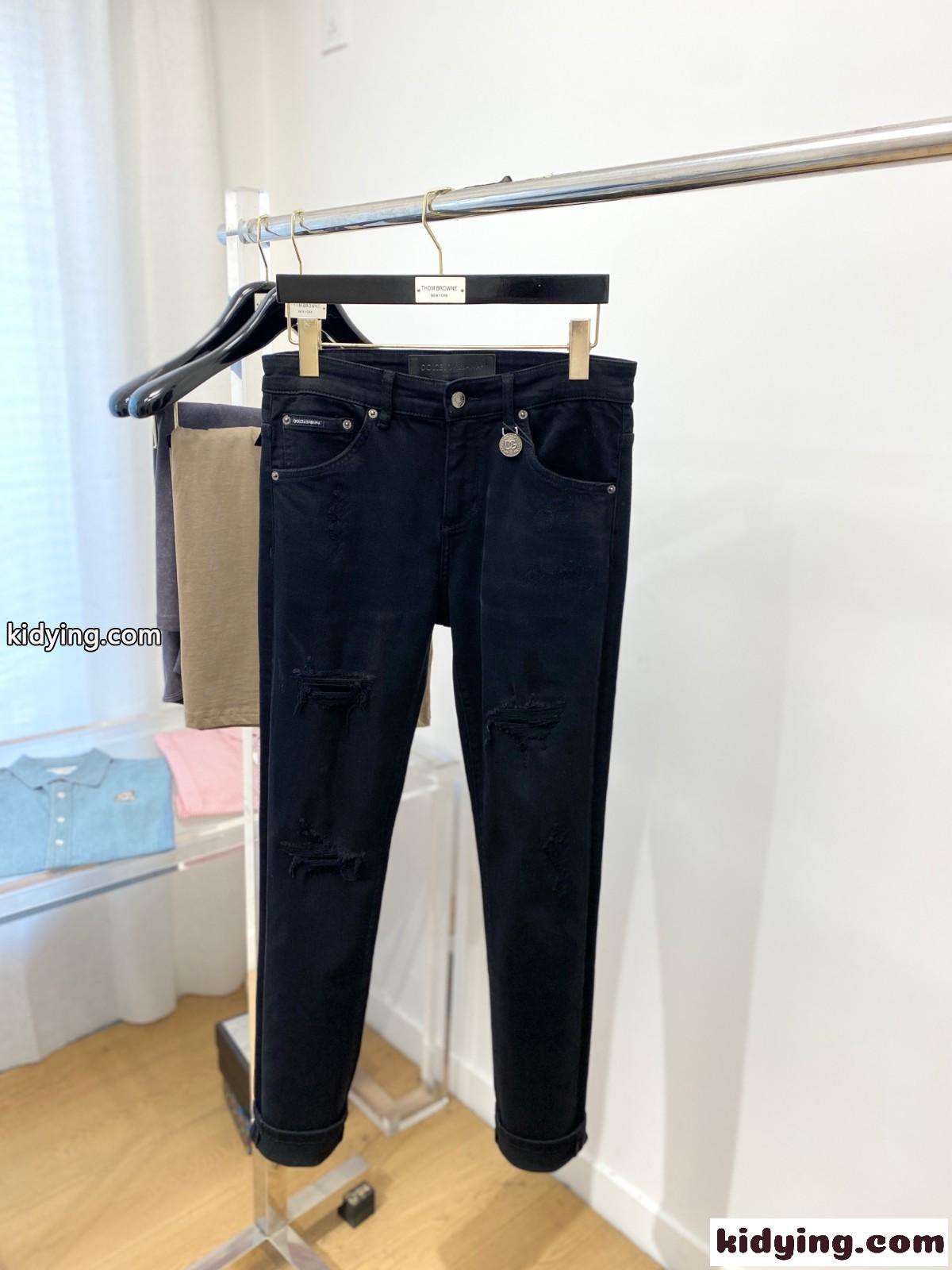 合わせやすい ドルチェ&ガッバーナ ジーンズ 偽物 ストレッチ メンズ デニムパンツ-0