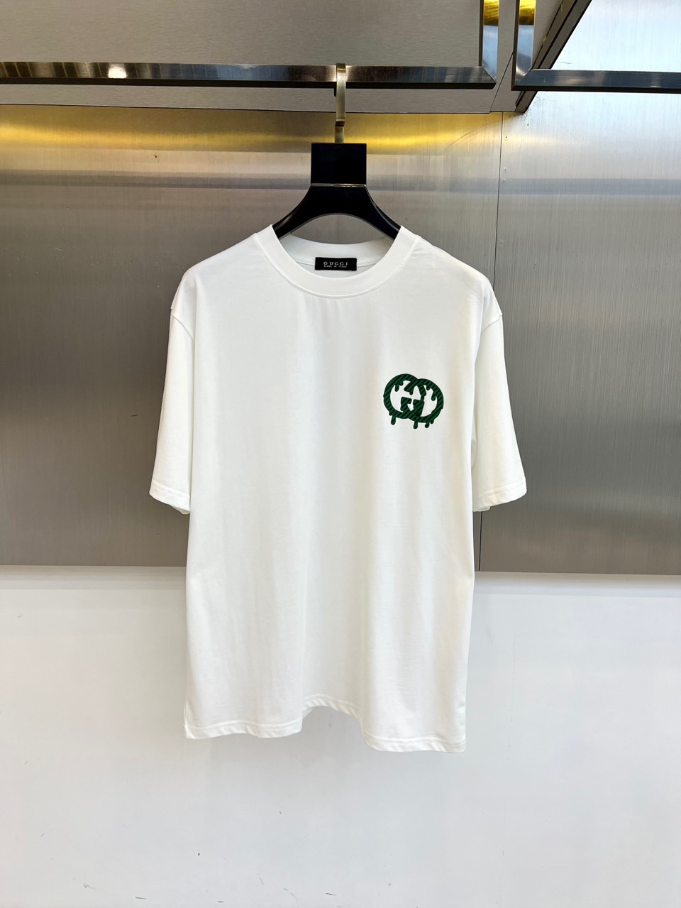 定番 カジュアル ロゴプリント グッチ Tシャツ 偽物 クルーネック ホワイト-0