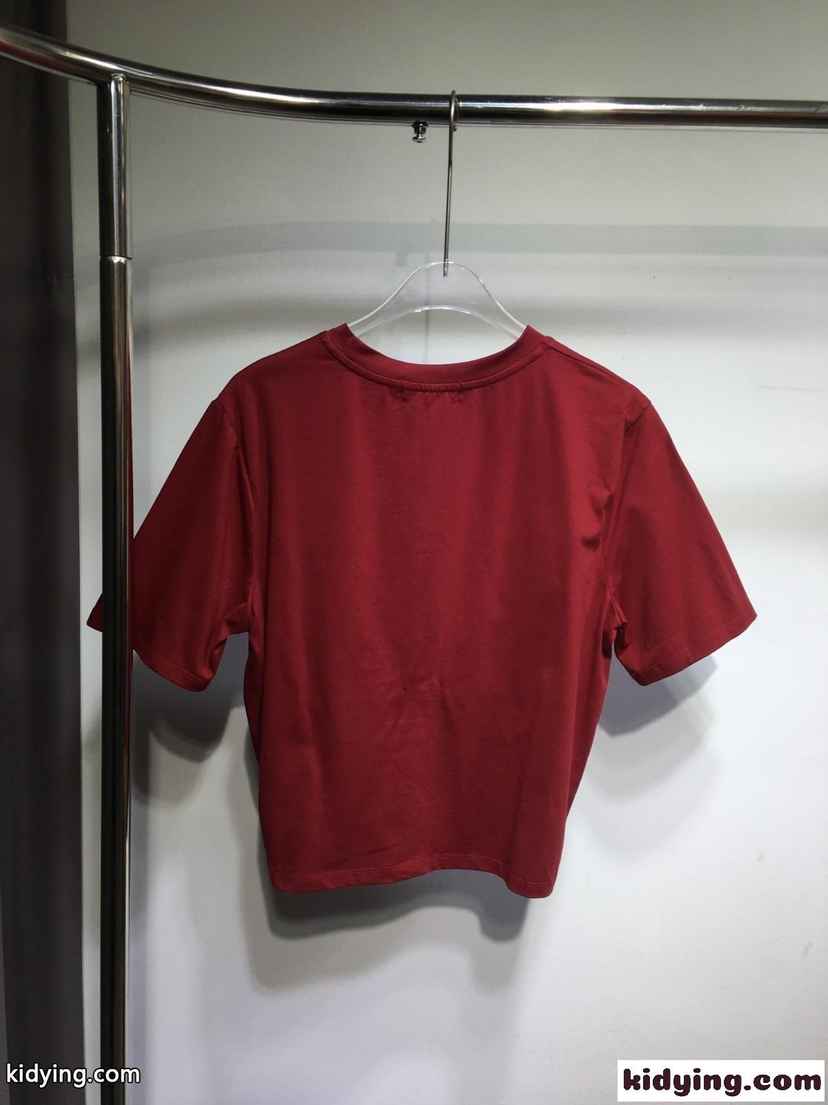 ヴェルサーチェ ミラノ スタンプ クロップ 半袖Tシャツ ヴェルサーチェ Tシャツ コピー ワイン-3