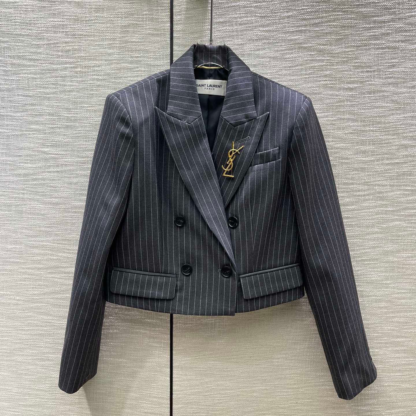 定番 ストライプ クロップド ジャケット イヴ・サンローラン ジャケット コピー-0