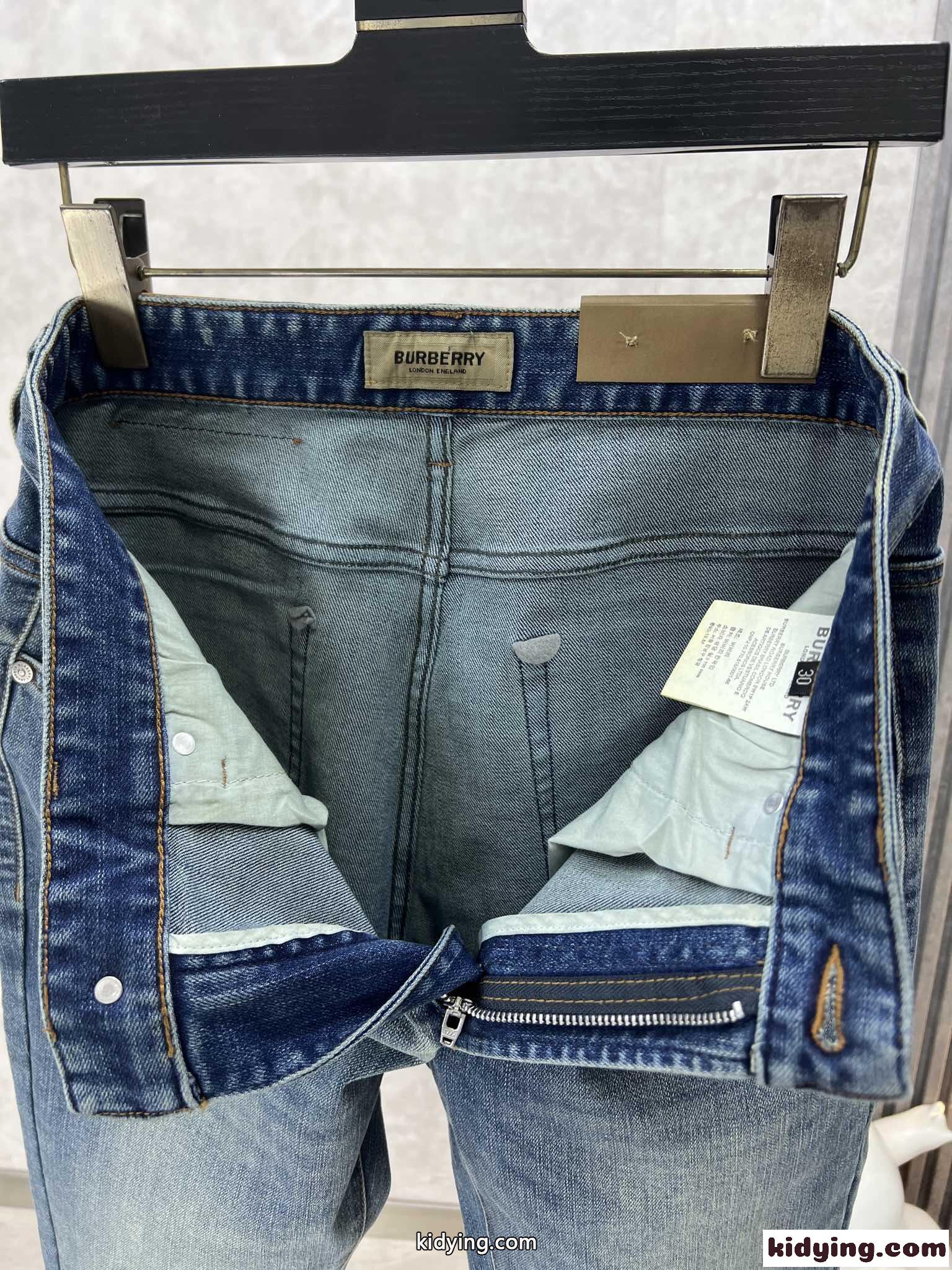 バーバリー パンツ コピー メンズ ストレッチ デニムパンツ ジーンズ-3
