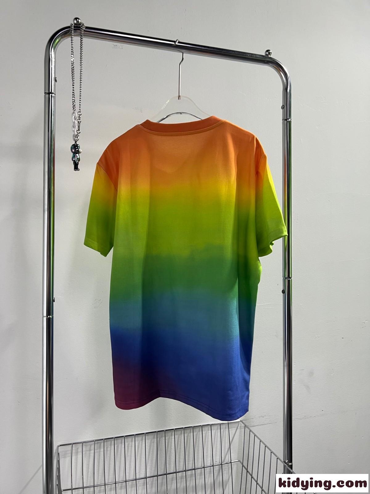 カジュアル おしゃれ ユニセックス レインボー アナグラム 半袖Tシャツ ロエベ Tシャツ コピー-3