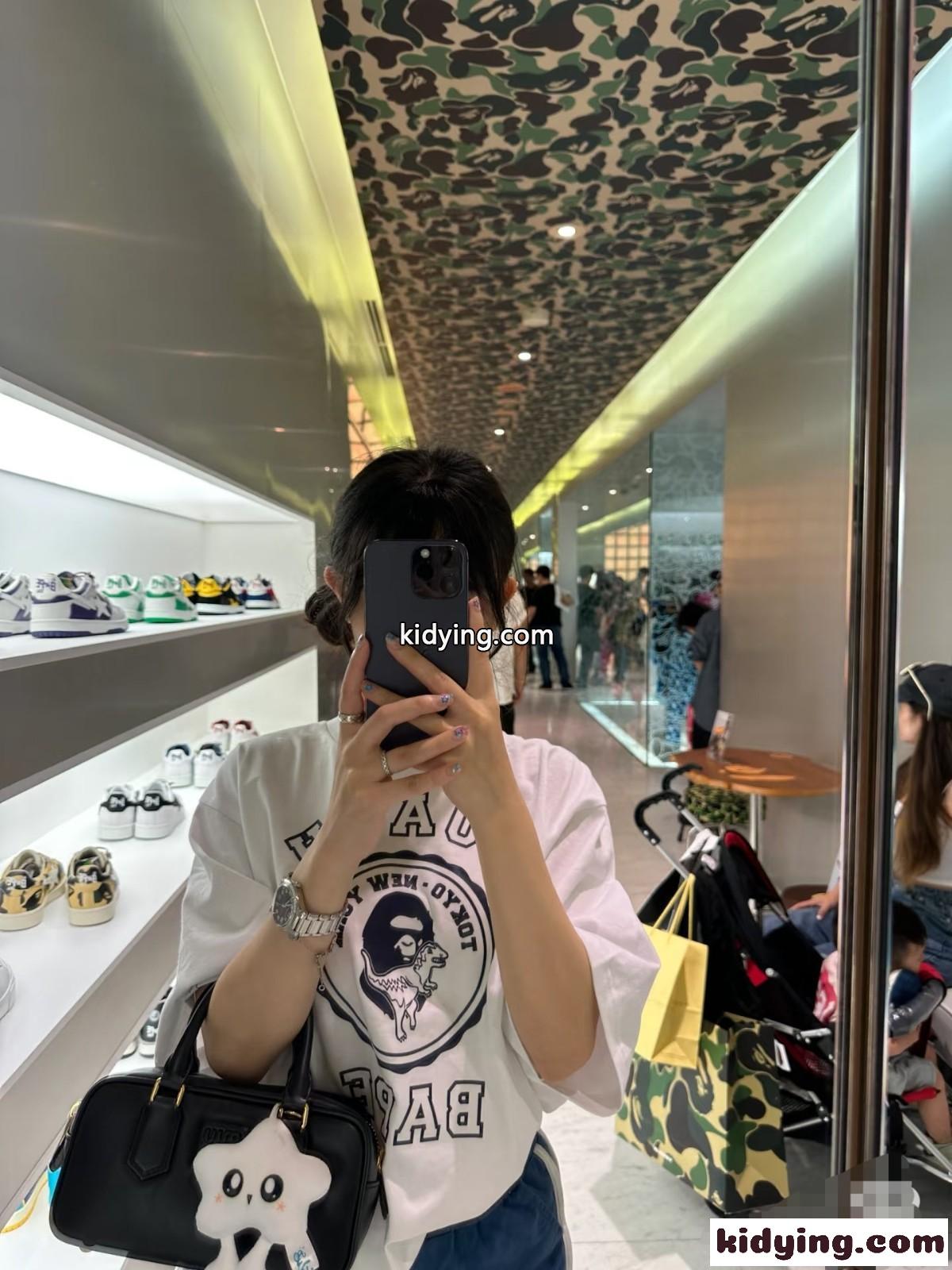 注目コラボ BAPE X COACH 半袖Tシャツ コーチ Tシャツ スーパーコピー ユニセックス-1