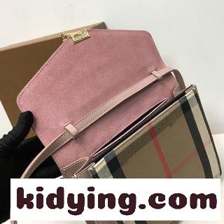 粒紋皮革はHouse格紋斜リュックを組んで 版型が精巧に立っている バーバリー バッグ 流行 コピー-1