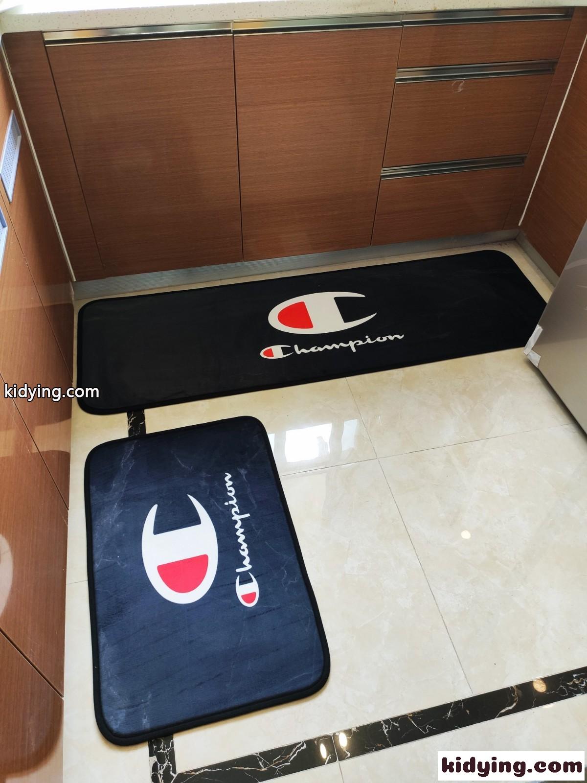 バスマット キッチン 玄関マット 滑り止め おしゃれ 洗える チャンピオン トイレマット コピー 2点セット-0
