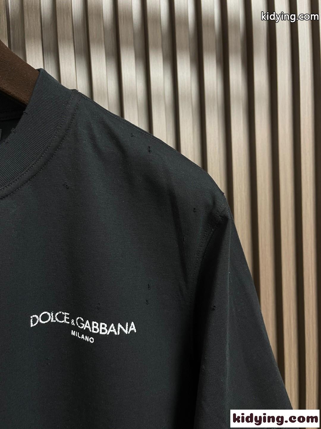 定番 カジュアル ロゴ入り 半袖Tシャツ ドルチェ&ガッバーナ Tシャツ 偽物-2