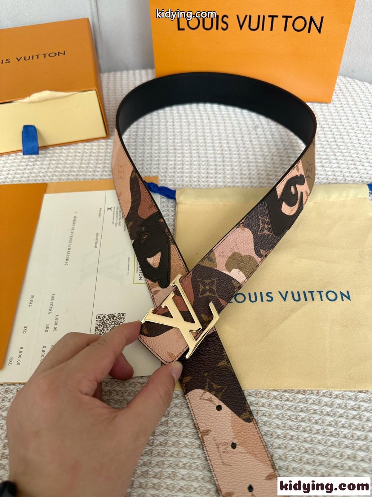 ルイ・ヴィトン ベルト 偽物 おしゃれ LV イニシャル 40MM リバーシブル-1