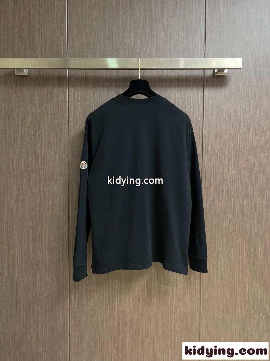 カジュアル ロゴ入り コットン 長袖Tシャツ モンクレール Tシャツ 偽物 ブラック-1