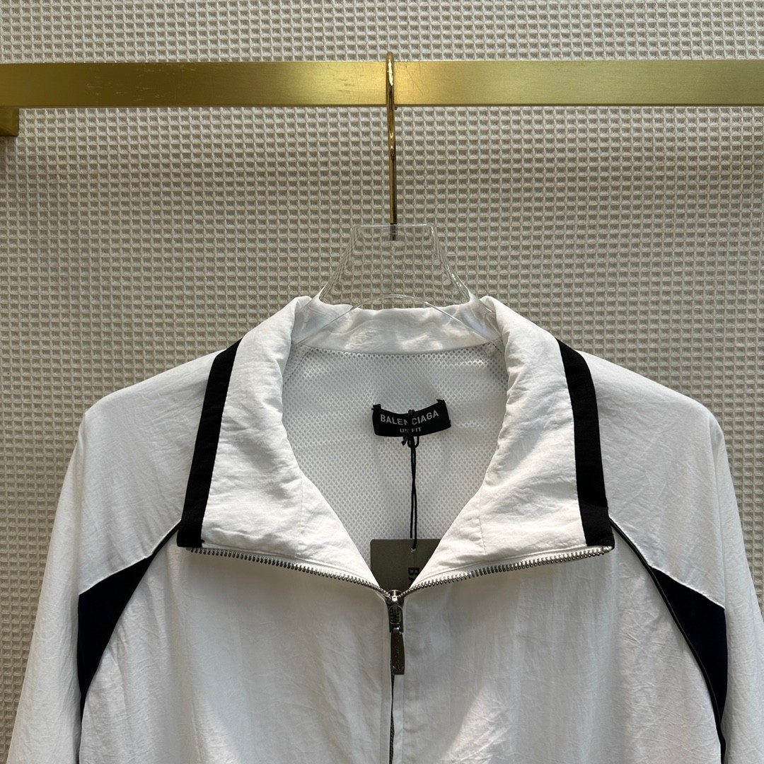 バレンシアガ 3B SPORTS ICON ミディアムフィット TRACKSUIT ジャケット コピー-1