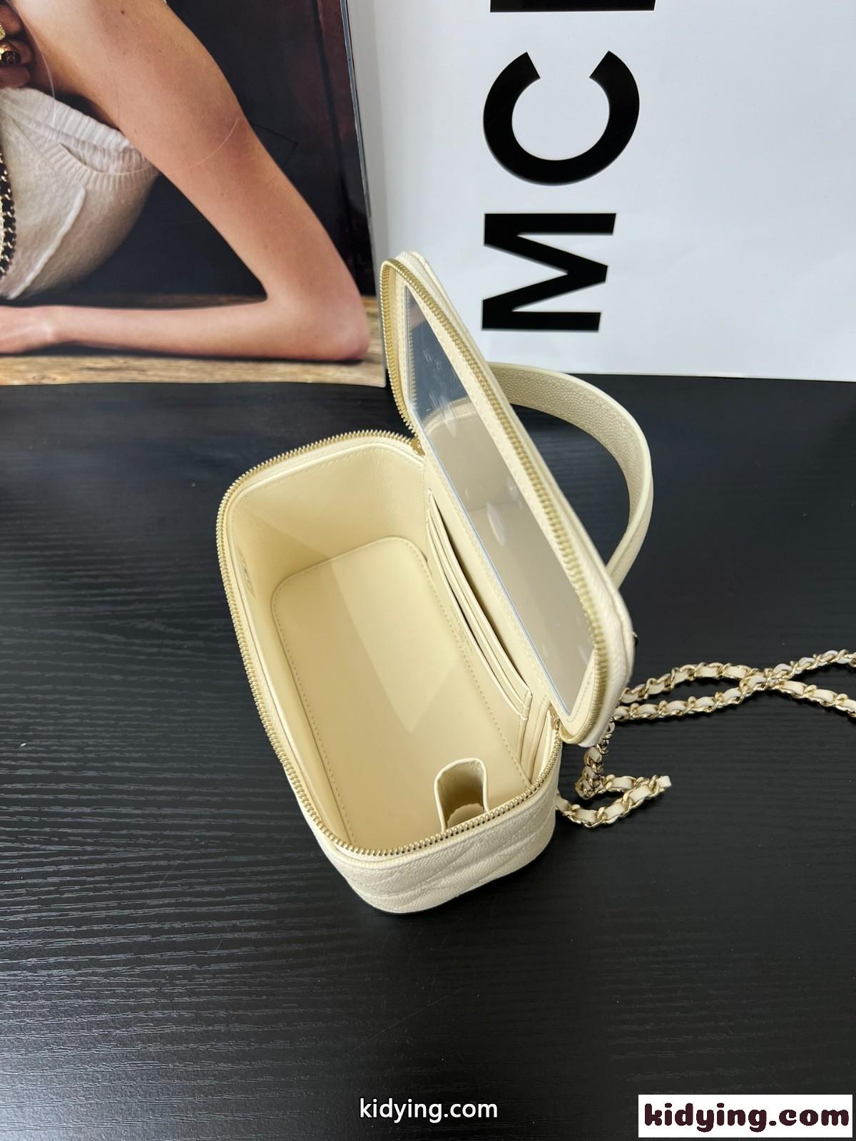 絶対欲しい～Ｎ級品 シャネル 25c ショルダーバッグ スーパーコピー バニティバッグ ベージュ AP4404-4