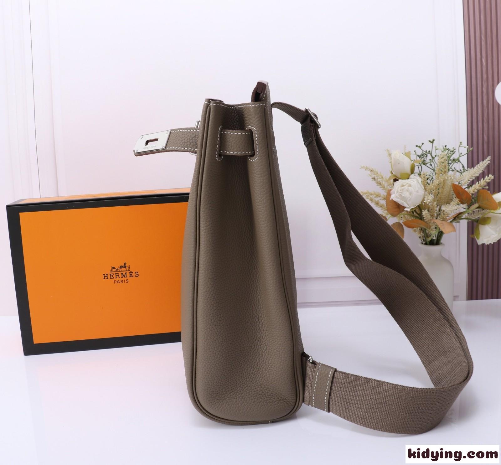 大人気 HERMES エルメス アッカド ショルダーバッグ スーパーコピー ユニセックス-4