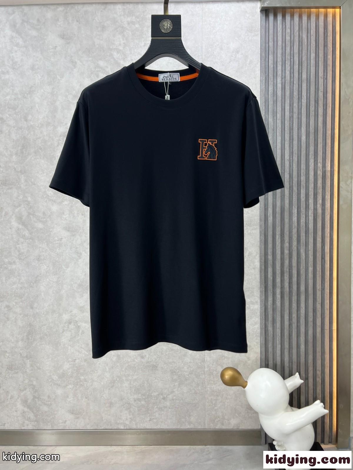 定番 カジュアル エルメス Tシャツ コピー クルーネック 半袖Tシャツ ブラック-2
