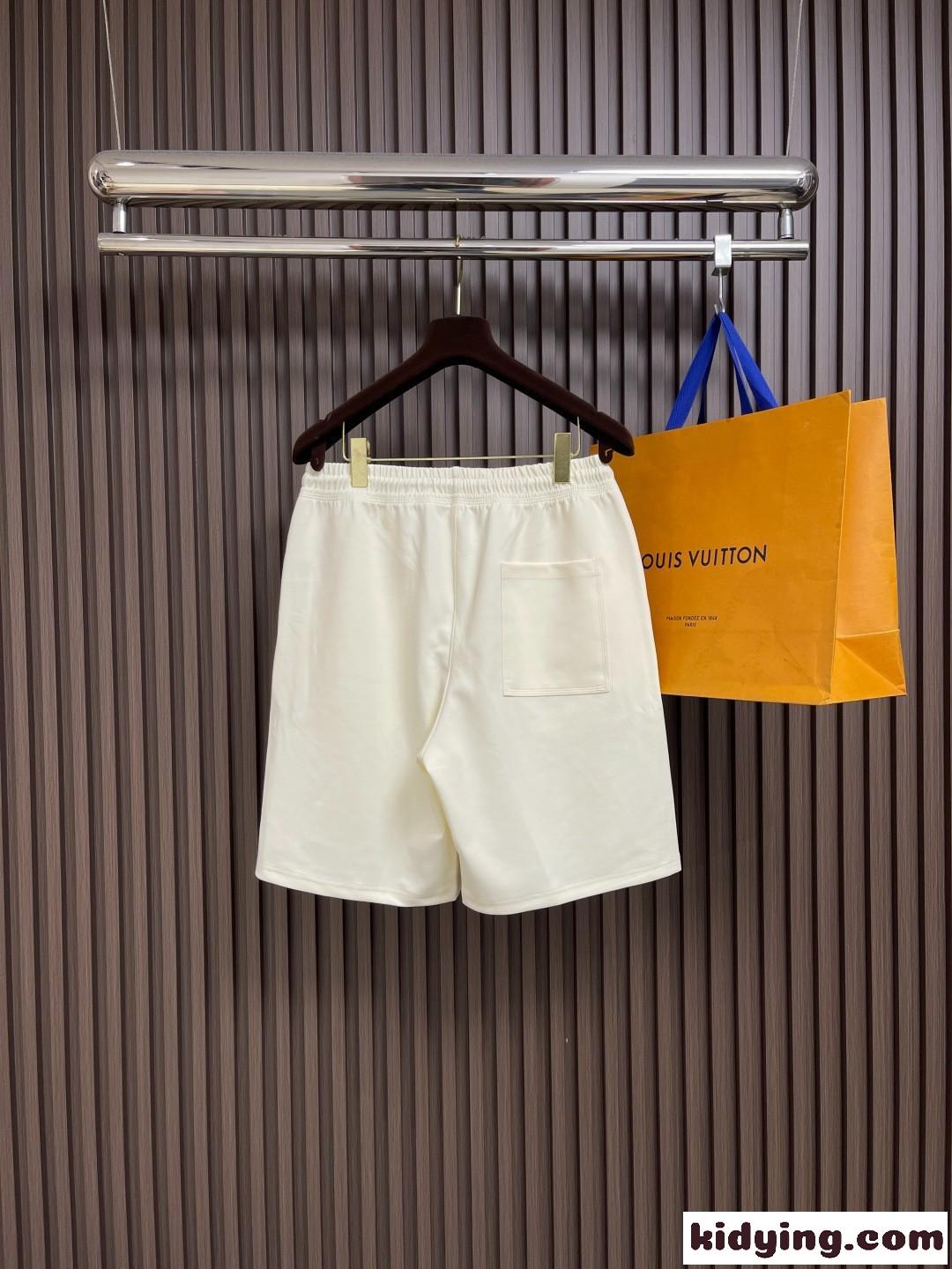 カジュアル 合わせやすい ロゴ刺繍 ショートパンツ バーバリー パンツ 偽物-1