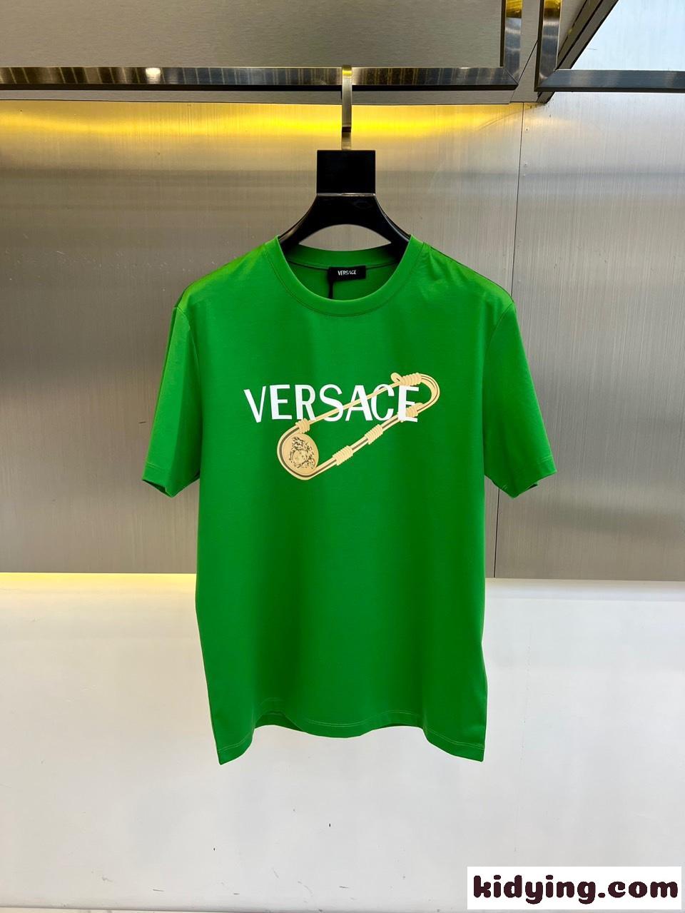 カジュアル ロゴ クルーネック 半袖Tシャツ ヴェルサーチェ Tシャツ 偽物 グリーン-0