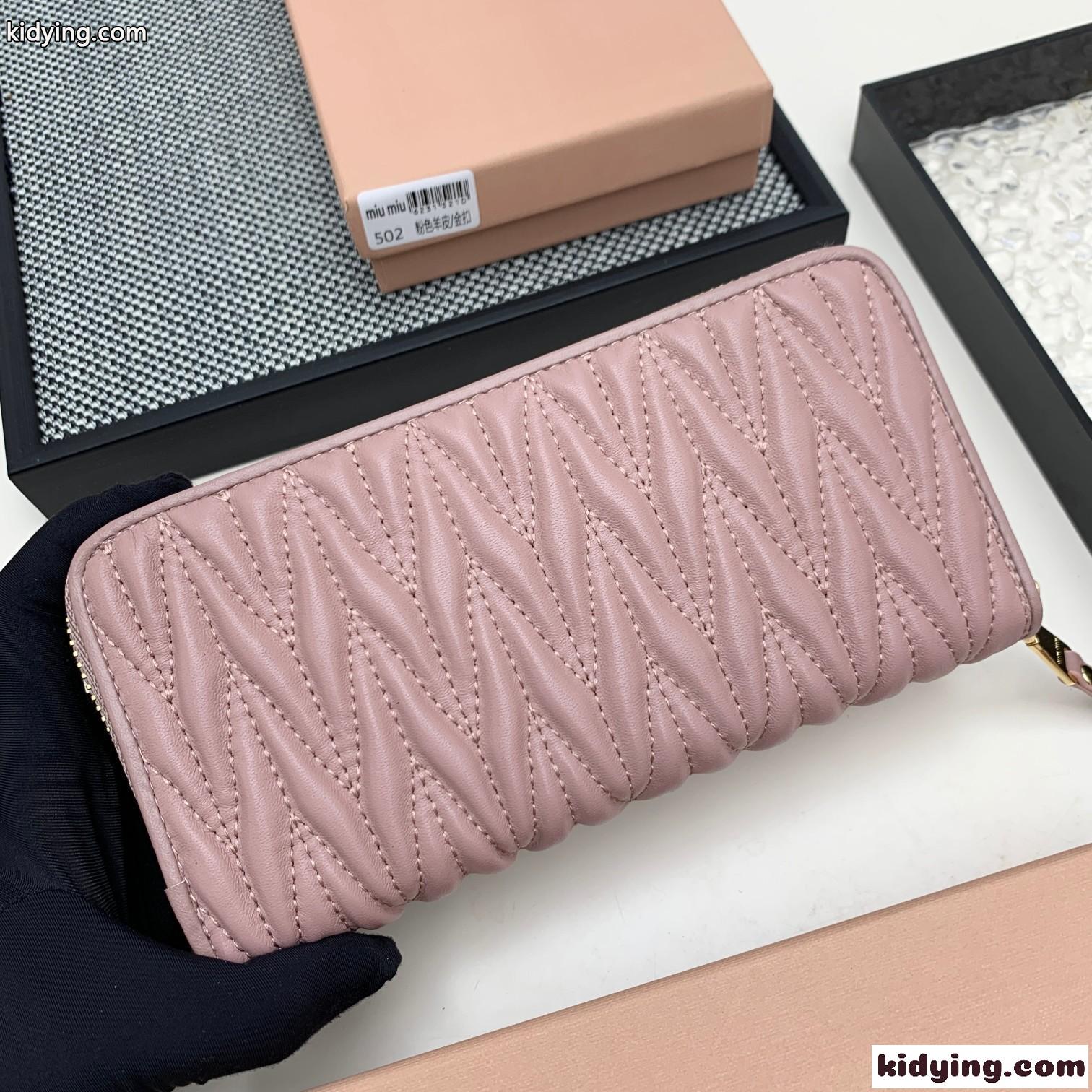 マテラッセレザー ジップアラウンド長財布 ミュウミュウ 財布 コピー ピンク-1