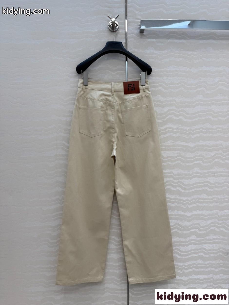 シンプル 合わせやすい デニムパンツ フェンディ ジーンズ 偽物 デニムパンツ-4