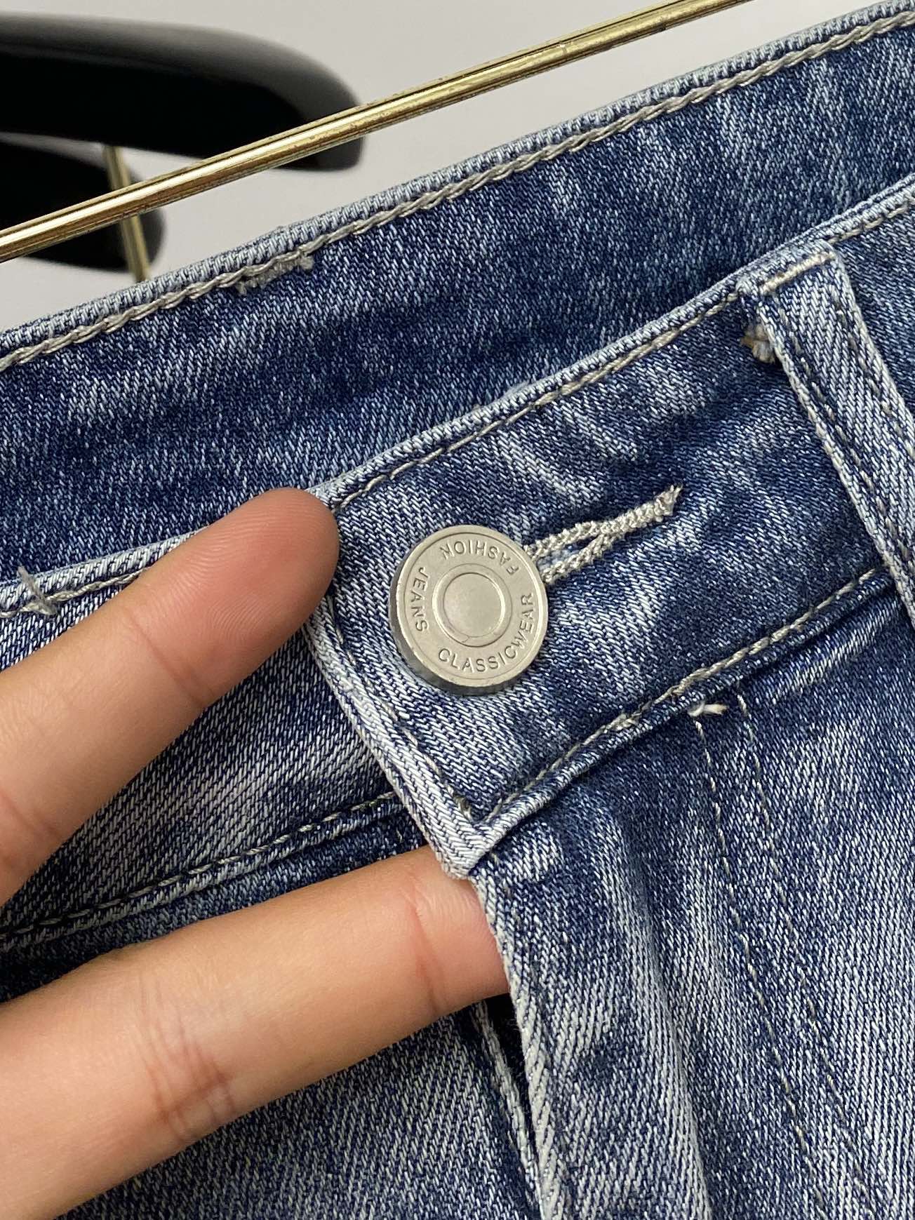 定番 カジュアル ストレッチ デニムパンツ クロムハーツ ジーンズ コピー メンズ-1