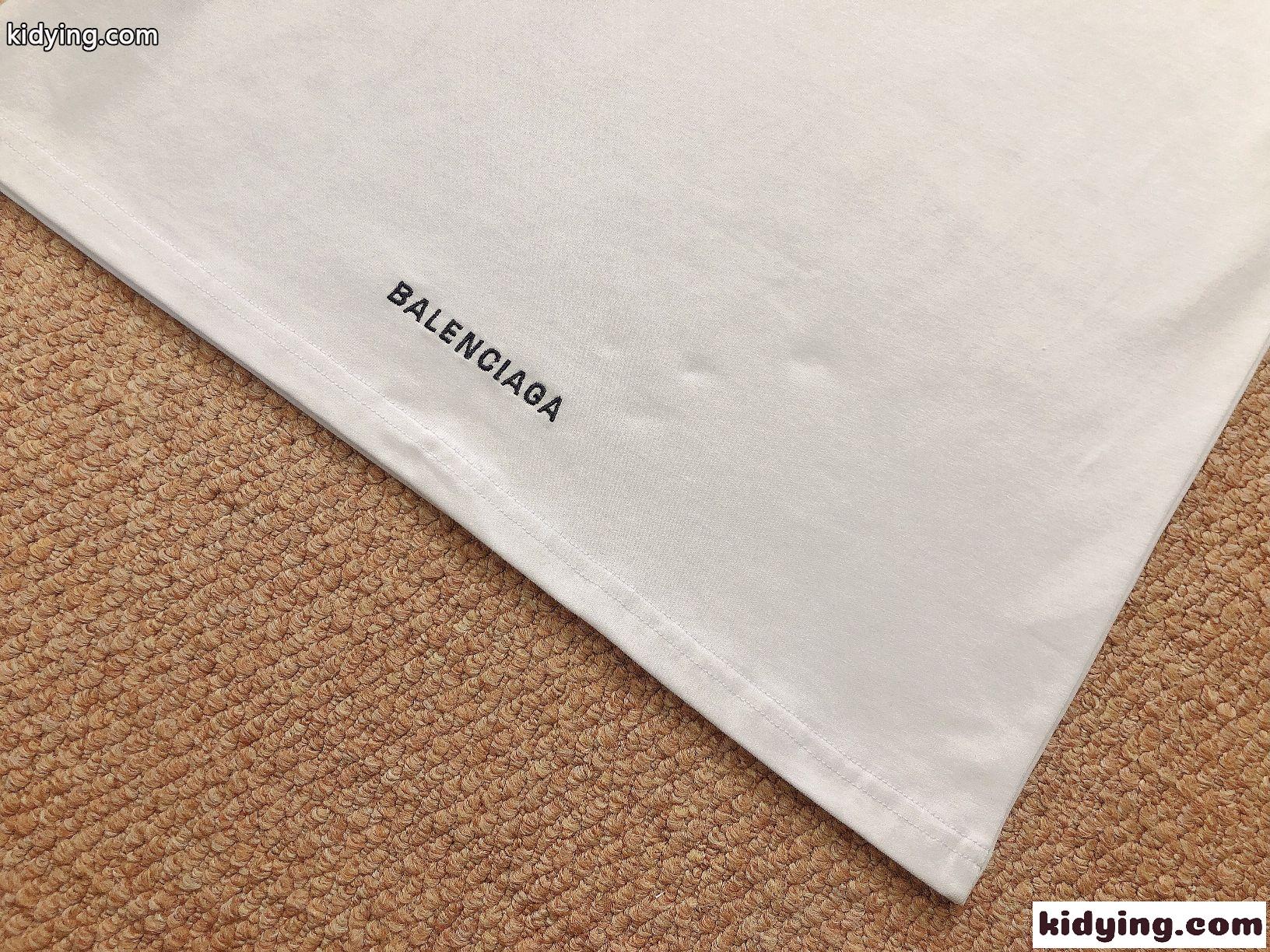 シンプル 無地 クールネック 3色あり 半袖 バレンシアガ Tシャツ コピー 着心地いい レディース ファッション-4