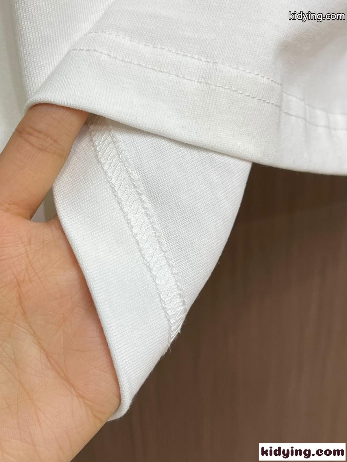 アレキサンダーワング Tシャツ コピー シンプル ロゴ入り クルーネック 半袖Tシャツ ホワイト-3