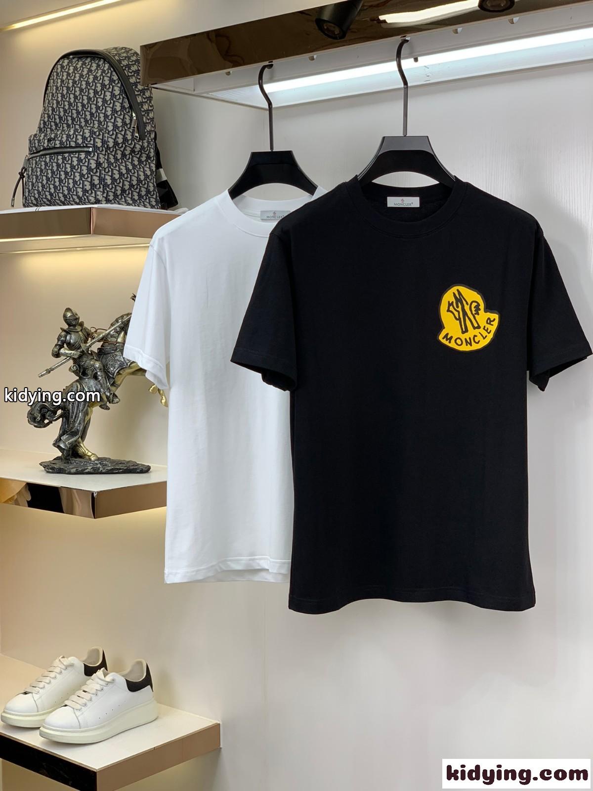 ユニセックス ゆったり 人気 プリント 半袖 春夏 トップス モンクレール tシャツ コピー 快適 クルーネック-1
