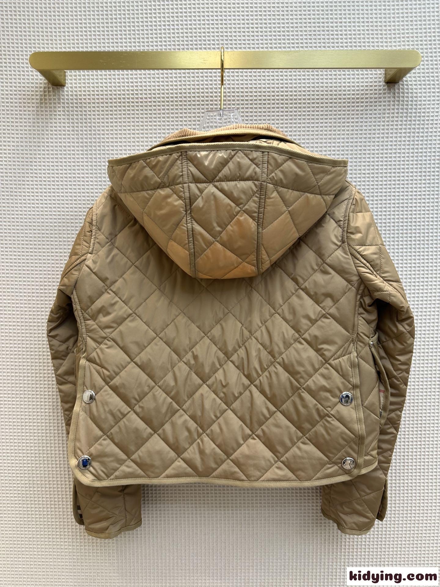 バーバリー ジャケット コピー ダイアモンドキルティング ナイロン クロップドジャケット-4