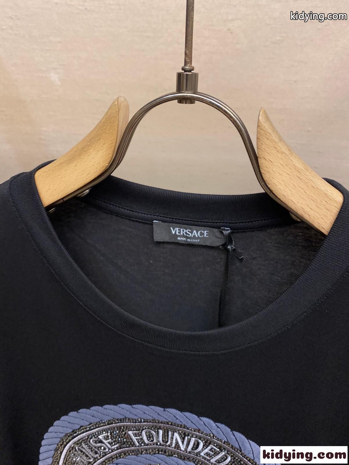 ヴェルサーチェ Tシャツ スーパーコピー シルケットコットン 半袖Tシャツ ブラック-0