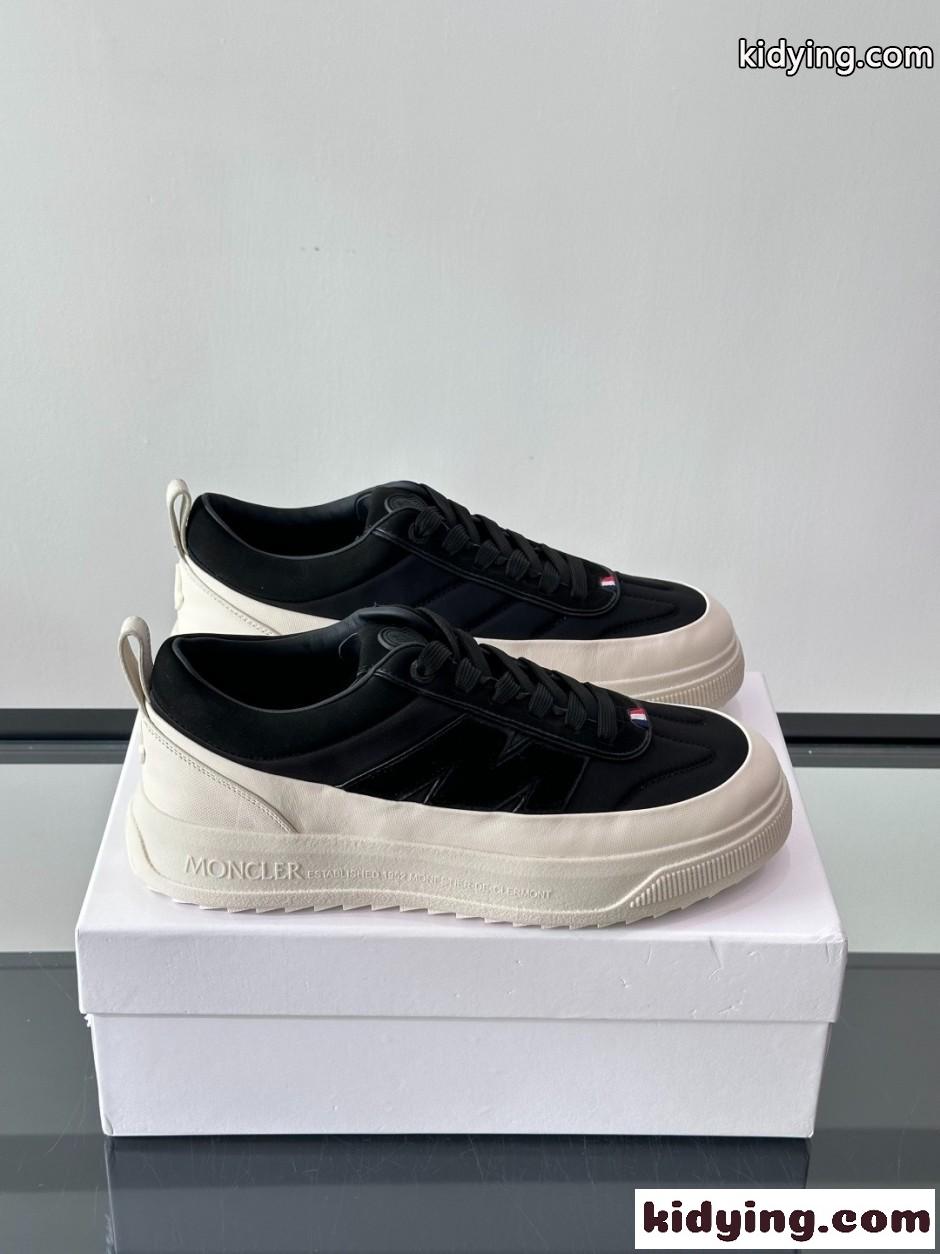 人気 洗練された モンクレール スーパーコピー Moncler Altiveスニーカー ブラック-1