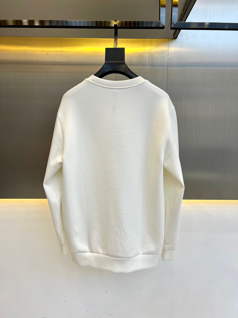 カジュアル シンプル エンボスロゴ バーバリー Tシャツ コピー ホワイト-4