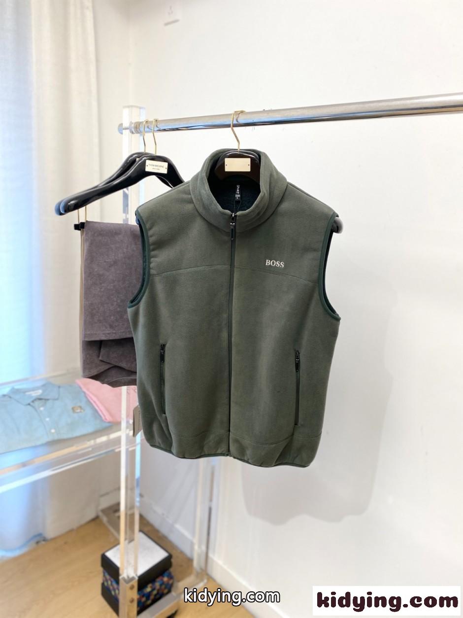 シンプル 裏起毛 ヒューゴ・ボス ジャケット 偽物 ロゴ刺繍 ジップアップベスト グリーン-0