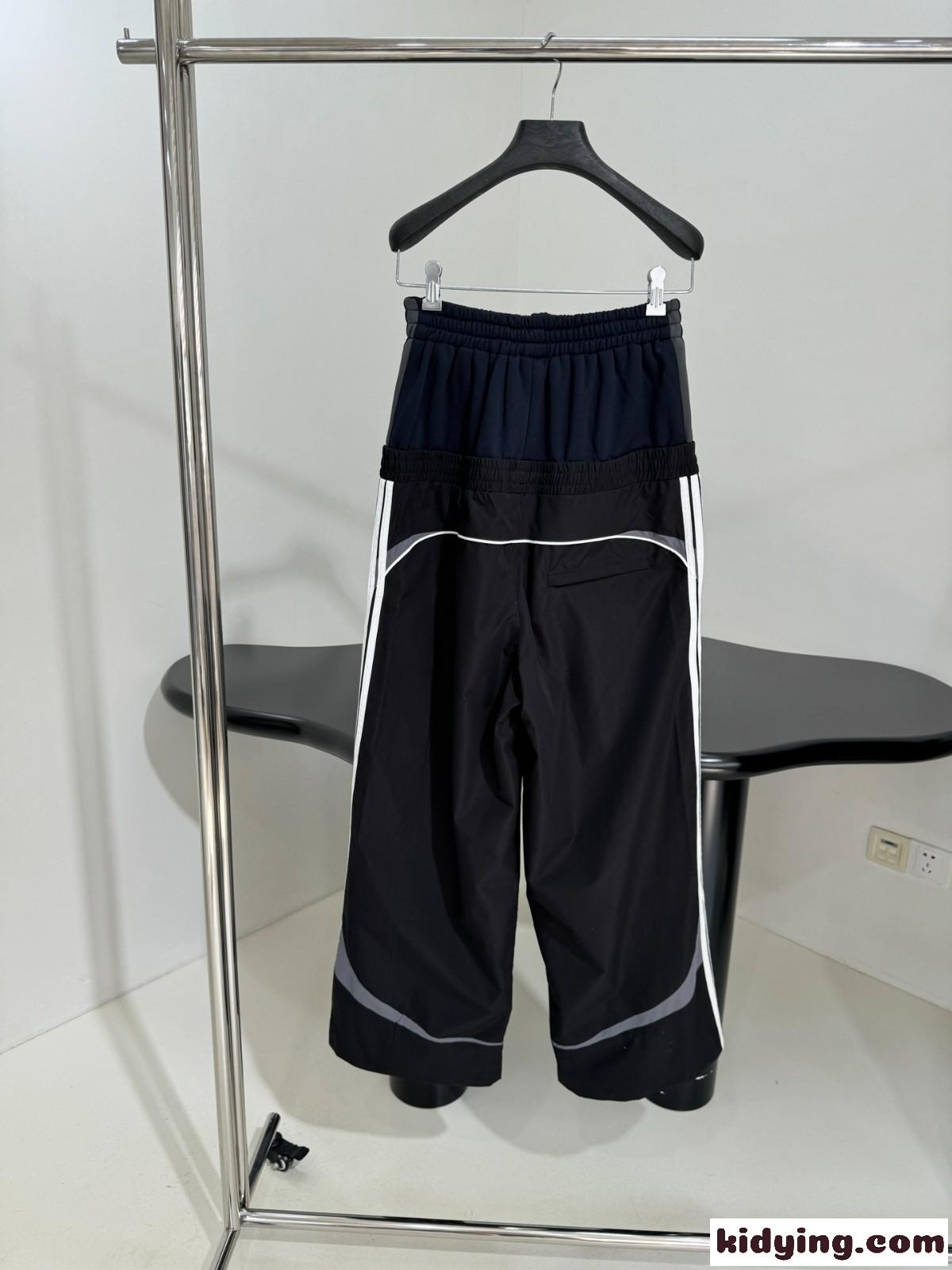 人気&カットアップ トラックパンツ バレンシアガ パンツ コピー ブラック-2